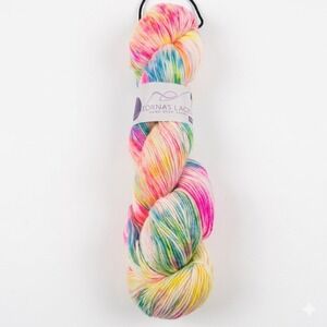 Lorna's Laces Handyed Yarns 55% Merino 15% Nylon 30% Viscose 100g Color Zoe